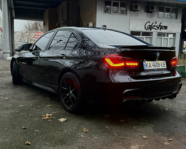 Черный БМВ 3 Серия, объемом двигателя 2 л и пробегом 207 тыс. км за 15900 $, фото 12 на Automoto.ua