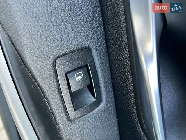 Чорний БМВ 3 Серія, об'ємом двигуна 2 л та пробігом 209 тис. км за 16690 $, фото 33 на Automoto.ua