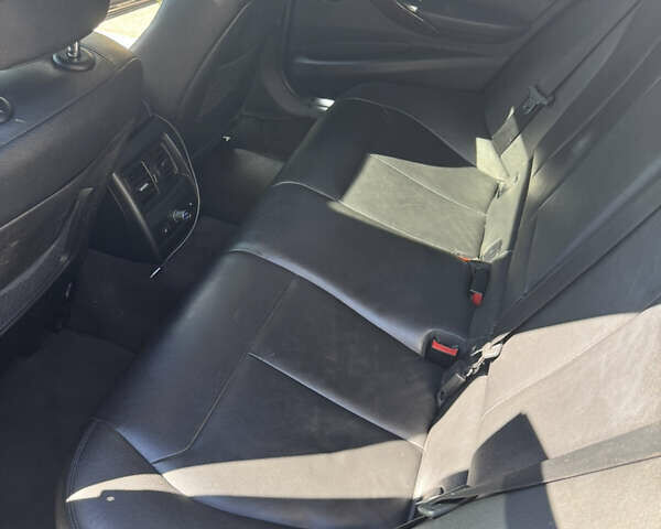 Черный БМВ 3 Серия, объемом двигателя 2 л и пробегом 209 тыс. км за 14999 $, фото 13 на Automoto.ua