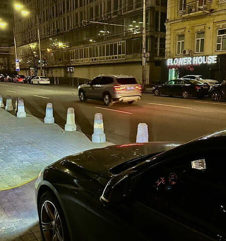 Черный БМВ 3 Серия, объемом двигателя 2 л и пробегом 184 тыс. км за 11999 $, фото 6 на Automoto.ua