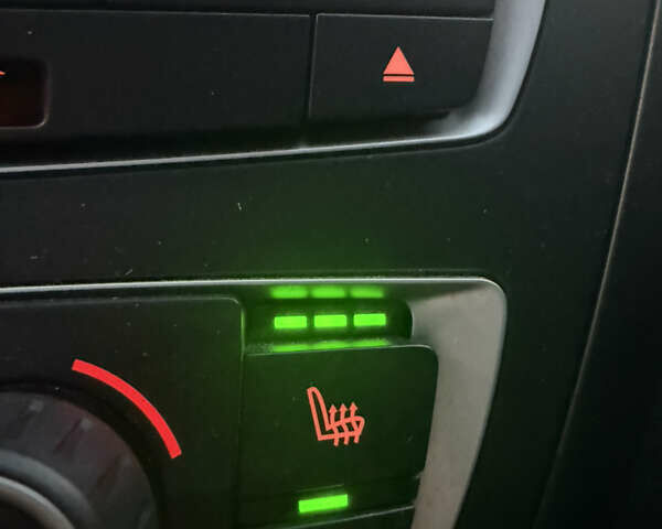 БМВ 3 Серия 2014 в Киеве на Automoto.ua Черный БМВ 3 Серия, объемом двигателя 2 л и пробегом 137 тыс. км за 16950 $, фото 20 на Automoto.ua