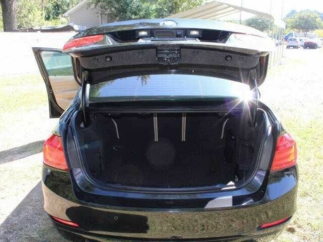 Черный БМВ 3 Серия, объемом двигателя 2 л и пробегом 120 тыс. км за 3800 $, фото 15 на Automoto.ua