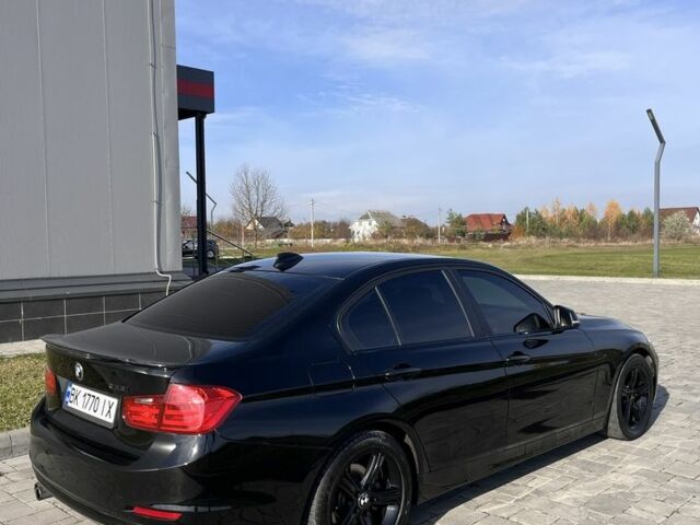 Чорний БМВ 3 Серія, об'ємом двигуна 2 л та пробігом 185 тис. км за 12700 $, фото 5 на Automoto.ua
