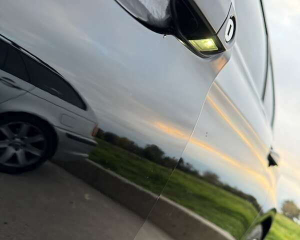 Чорний БМВ 3 Серія, об'ємом двигуна 2 л та пробігом 128 тис. км за 14800 $, фото 11 на Automoto.ua