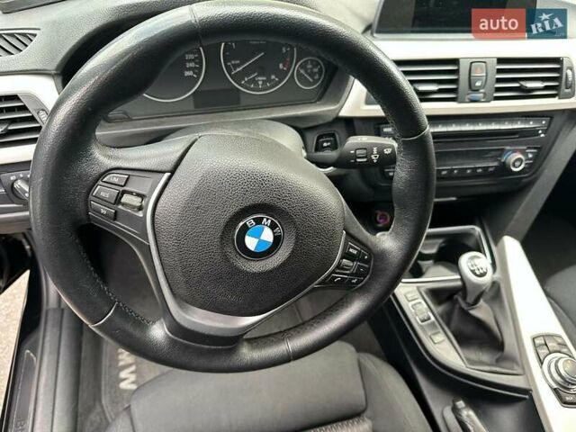 Черный БМВ 3 Серия, объемом двигателя 2 л и пробегом 289 тыс. км за 12100 $, фото 21 на Automoto.ua