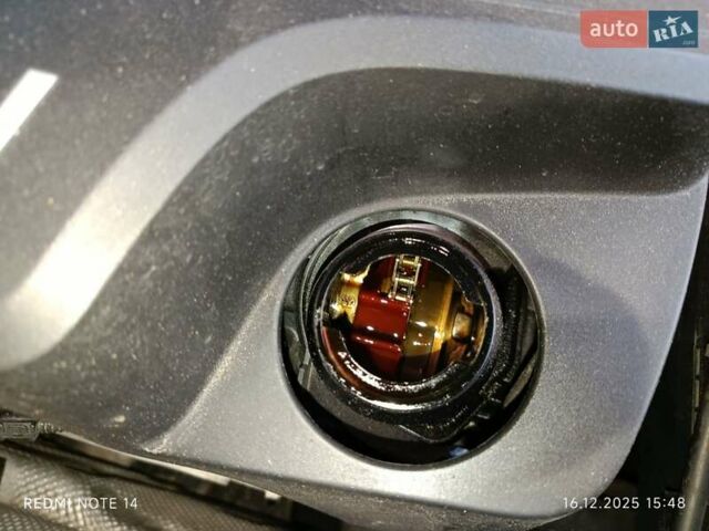 Черный БМВ 3 Серия, объемом двигателя 2 л и пробегом 177 тыс. км за 10999 $, фото 24 на Automoto.ua
