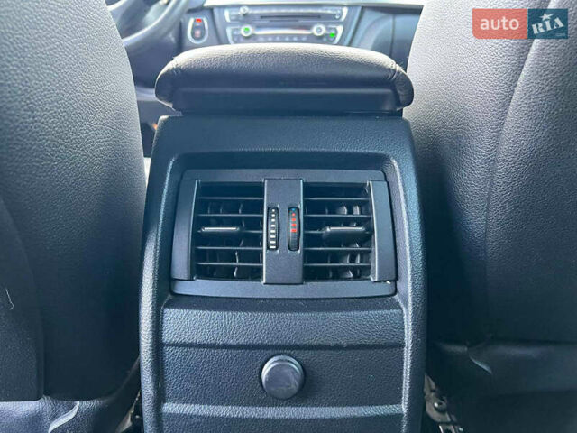 Чорний БМВ 3 Серія, об'ємом двигуна 2 л та пробігом 209 тис. км за 16690 $, фото 35 на Automoto.ua