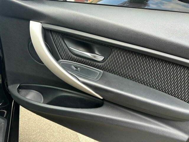 Черный БМВ 3 Серия, объемом двигателя 2 л и пробегом 290 тыс. км за 12000 $, фото 19 на Automoto.ua