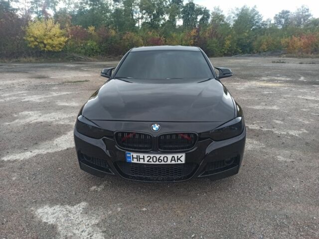 Черный БМВ 3 Серия, объемом двигателя 2 л и пробегом 200 тыс. км за 11000 $, фото 1 на Automoto.ua