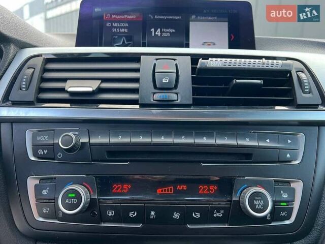 Чорний БМВ 3 Серія, об'ємом двигуна 2 л та пробігом 209 тис. км за 16690 $, фото 28 на Automoto.ua