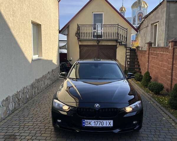 Черный БМВ 3 Серия, объемом двигателя 2 л и пробегом 185 тыс. км за 12700 $, фото 4 на Automoto.ua