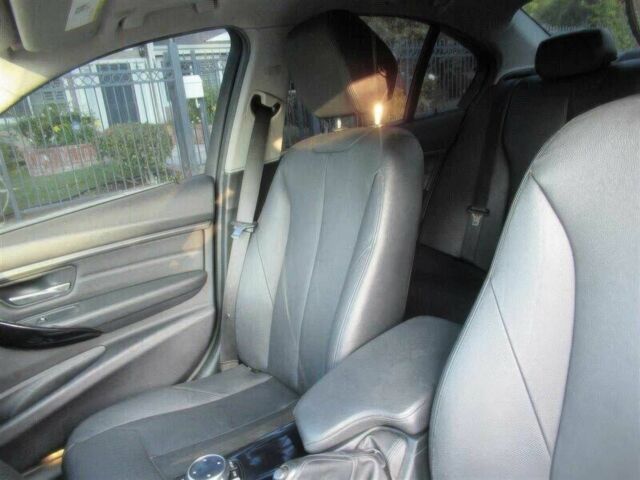 Черный БМВ 3 Серия, объемом двигателя 2 л и пробегом 85 тыс. км за 6800 $, фото 8 на Automoto.ua