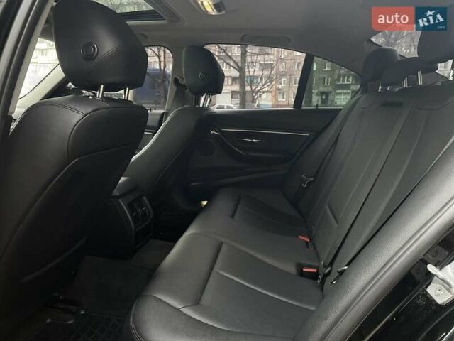 Чорний БМВ 3 Серія, об'ємом двигуна 2 л та пробігом 182 тис. км за 14700 $, фото 18 на Automoto.ua