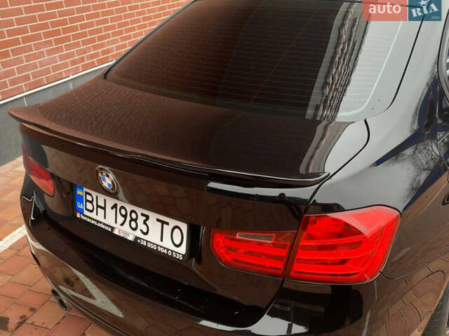 Чорний БМВ 3 Серія, об'ємом двигуна 2 л та пробігом 165 тис. км за 14700 $, фото 5 на Automoto.ua