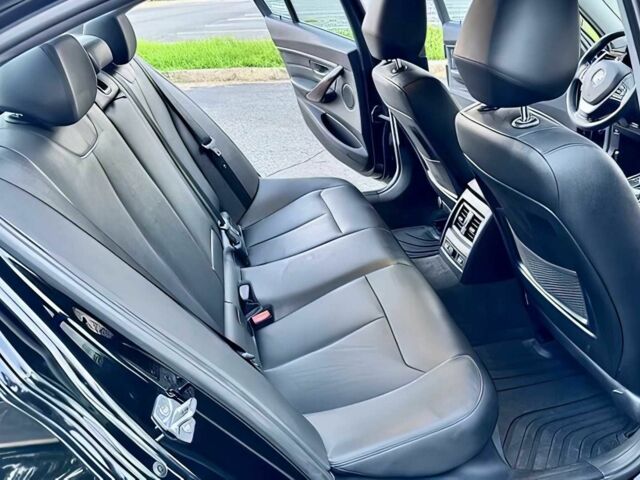 Чорний БМВ 3 Серія, об'ємом двигуна 2 л та пробігом 80 тис. км за 7000 $, фото 10 на Automoto.ua