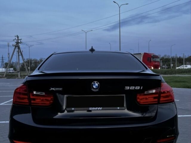 Чорний БМВ 3 Серія, об'ємом двигуна 2 л та пробігом 100 тис. км за 14700 $, фото 3 на Automoto.ua