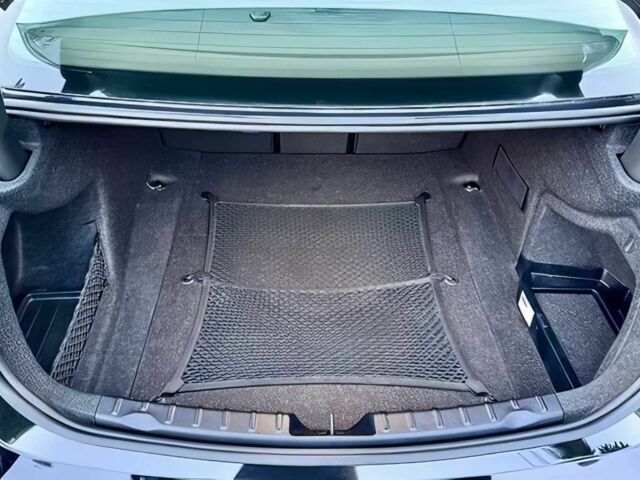 Чорний БМВ 3 Серія, об'ємом двигуна 2 л та пробігом 80 тис. км за 7000 $, фото 11 на Automoto.ua