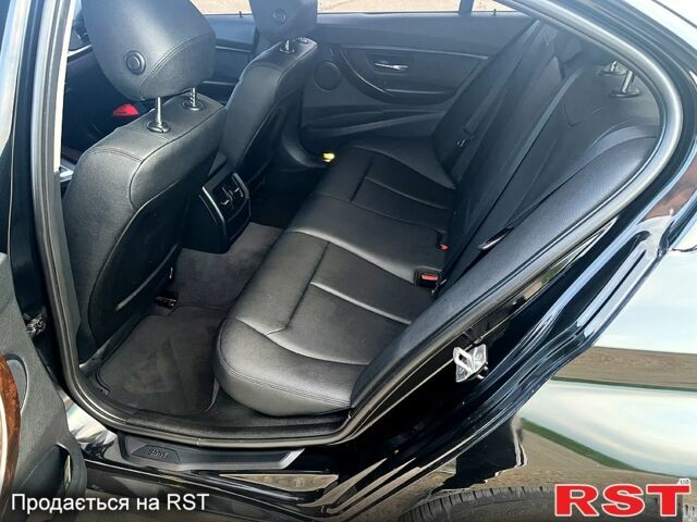 Чорний БМВ 3 Серія, об'ємом двигуна 2 л та пробігом 207 тис. км за 12100 $, фото 8 на Automoto.ua