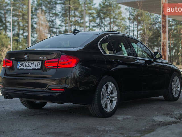 Чорний БМВ 3 Серія, об'ємом двигуна 2 л та пробігом 180 тис. км за 15300 $, фото 76 на Automoto.ua