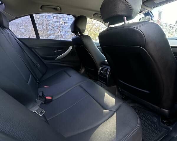 Черный БМВ 3 Серия, объемом двигателя 2 л и пробегом 77 тыс. км за 13700 $, фото 18 на Automoto.ua