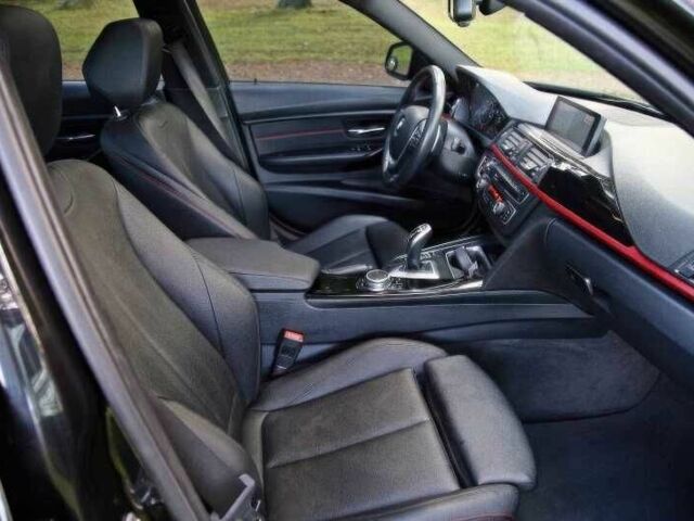 Чорний БМВ 3 Серія, об'ємом двигуна 2 л та пробігом 125 тис. км за 6700 $, фото 10 на Automoto.ua