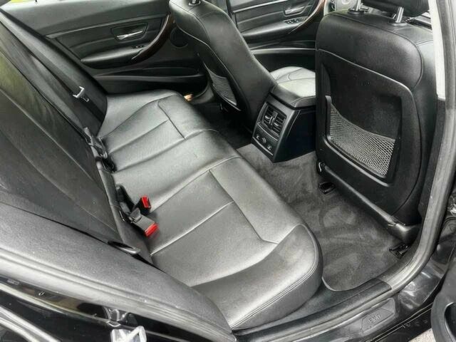 Черный БМВ 3 Серия, объемом двигателя 2 л и пробегом 77 тыс. км за 9900 $, фото 11 на Automoto.ua