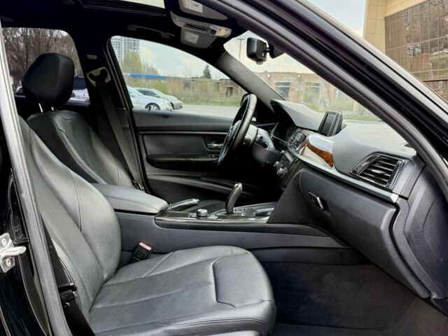 Черный БМВ 3 Серия, объемом двигателя 2 л и пробегом 196 тыс. км за 12600 $, фото 9 на Automoto.ua