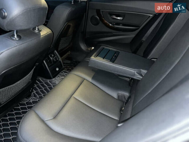 Черный БМВ 3 Серия, объемом двигателя 2 л и пробегом 140 тыс. км за 17200 $, фото 9 на Automoto.ua