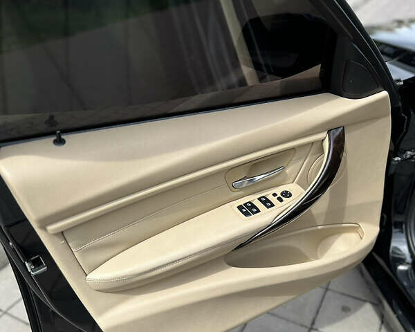 Чорний БМВ 3 Серія, об'ємом двигуна 2 л та пробігом 169 тис. км за 12500 $, фото 10 на Automoto.ua