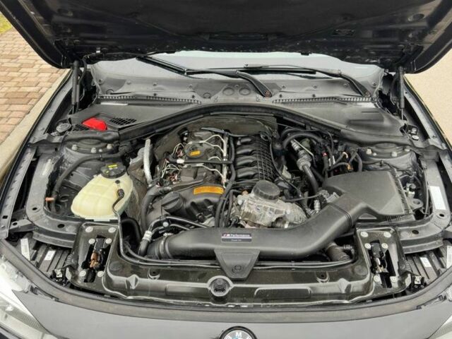 Черный БМВ 3 Серия, объемом двигателя 3 л и пробегом 189 тыс. км за 13800 $, фото 6 на Automoto.ua