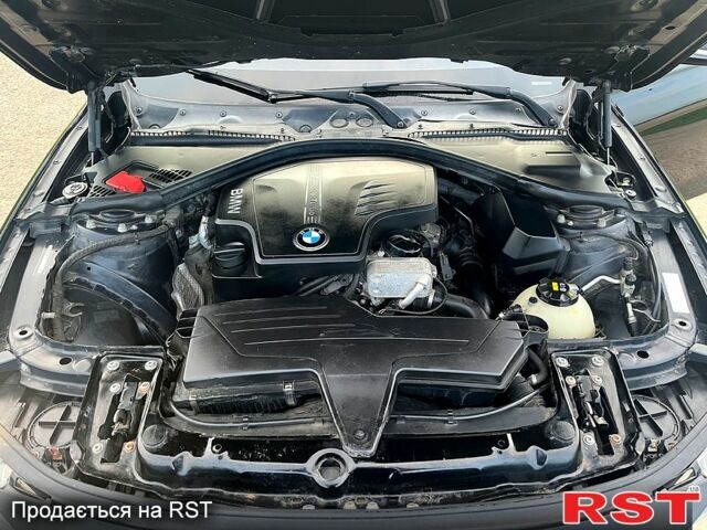 Чорний БМВ 3 Серія, об'ємом двигуна 2 л та пробігом 207 тис. км за 12100 $, фото 2 на Automoto.ua