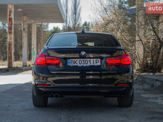 Чорний БМВ 3 Серія, об'ємом двигуна 2 л та пробігом 180 тис. км за 15300 $, фото 18 на Automoto.ua