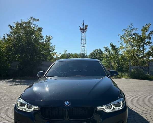 Чорний БМВ 3 Серія, об'ємом двигуна 2 л та пробігом 130 тис. км за 15400 $, фото 2 на Automoto.ua