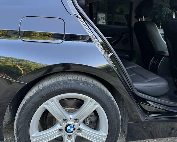 Черный БМВ 3 Серия, объемом двигателя 2 л и пробегом 175 тыс. км за 11600 $, фото 33 на Automoto.ua