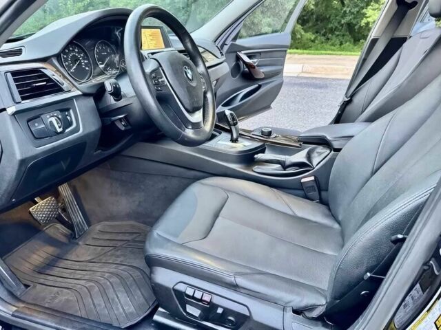 Чорний БМВ 3 Серія, об'ємом двигуна 2 л та пробігом 75 тис. км за 1700 $, фото 7 на Automoto.ua