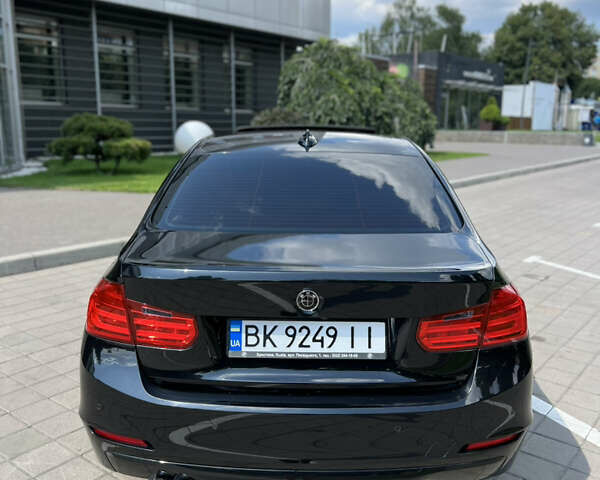 Чорний БМВ 3 Серія, об'ємом двигуна 2 л та пробігом 169 тис. км за 12500 $, фото 5 на Automoto.ua