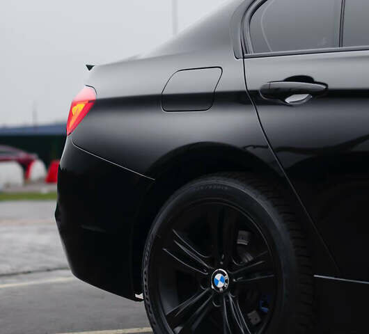 Черный БМВ 3 Серия, объемом двигателя 2 л и пробегом 193 тыс. км за 16000 $, фото 6 на Automoto.ua