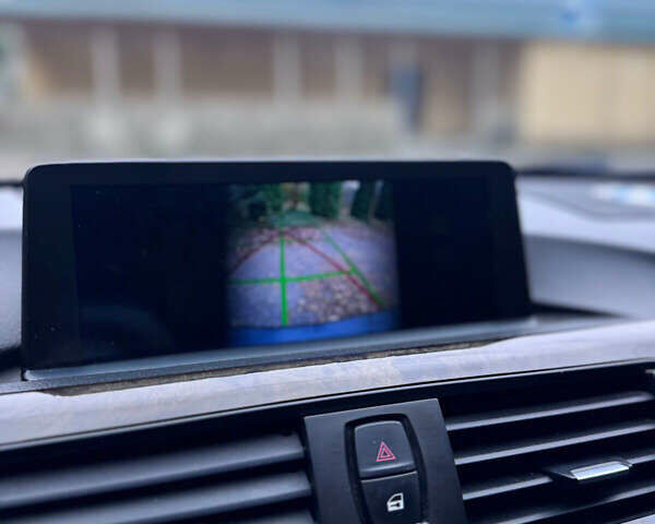 БМВ 3 Серия 2015 в Черкассах на Automoto.ua Черный БМВ 3 Серия, объемом двигателя 2 л и пробегом 147 тыс. км за 14999 $, фото 10 на Automoto.ua