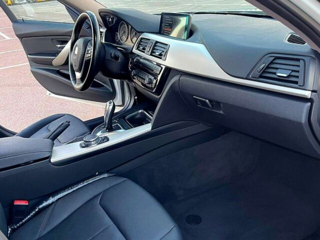 Черный БМВ 3 Серия, объемом двигателя 2 л и пробегом 120 тыс. км за 11500 $, фото 4 на Automoto.ua