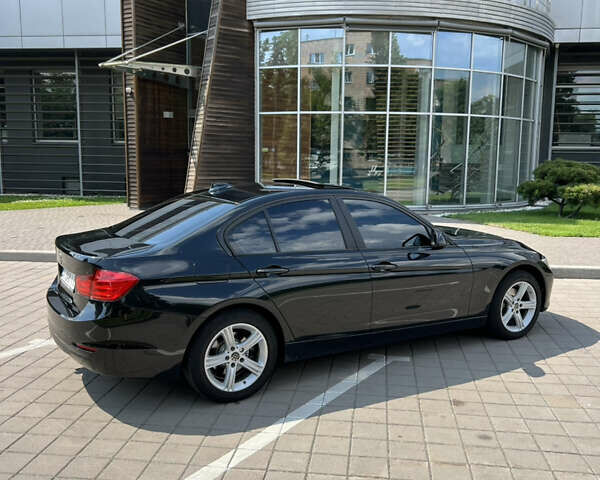 Чорний БМВ 3 Серія, об'ємом двигуна 2 л та пробігом 169 тис. км за 12500 $, фото 3 на Automoto.ua