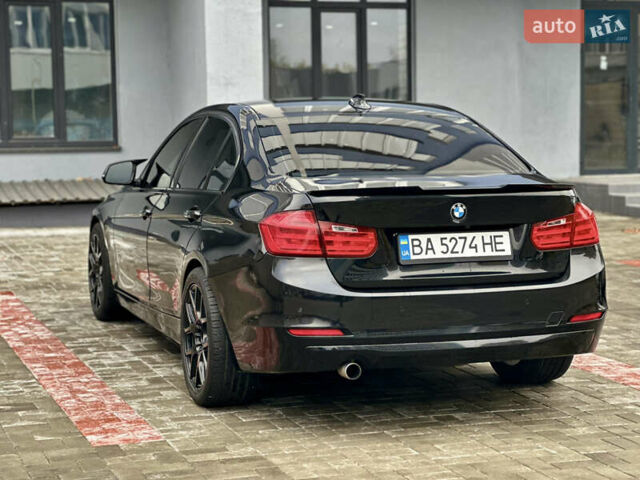 БМВ 3 Серия 2015 в Черкассах на Automoto.ua Черный БМВ 3 Серия, объемом двигателя 2 л и пробегом 147 тыс. км за 14999 $, фото 7 на Automoto.ua