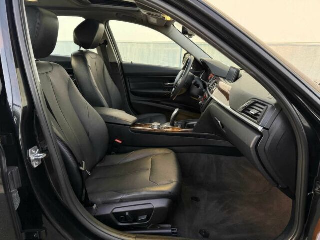 Черный БМВ 3 Серия, объемом двигателя 2 л и пробегом 70 тыс. км за 1900 $, фото 6 на Automoto.ua