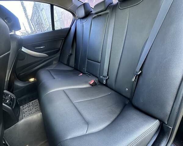 Черный БМВ 3 Серия, объемом двигателя 2 л и пробегом 77 тыс. км за 13700 $, фото 16 на Automoto.ua