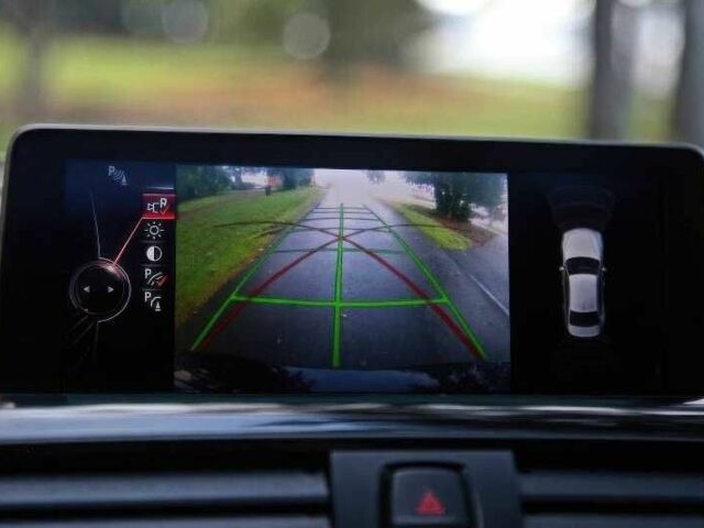 Чорний БМВ 3 Серія, об'ємом двигуна 2 л та пробігом 125 тис. км за 6700 $, фото 15 на Automoto.ua