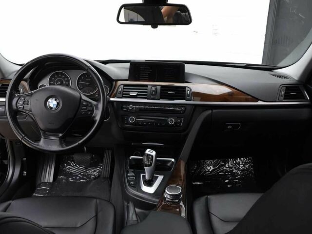 Чорний БМВ 3 Серія, об'ємом двигуна 2 л та пробігом 71 тис. км за 1700 $, фото 11 на Automoto.ua