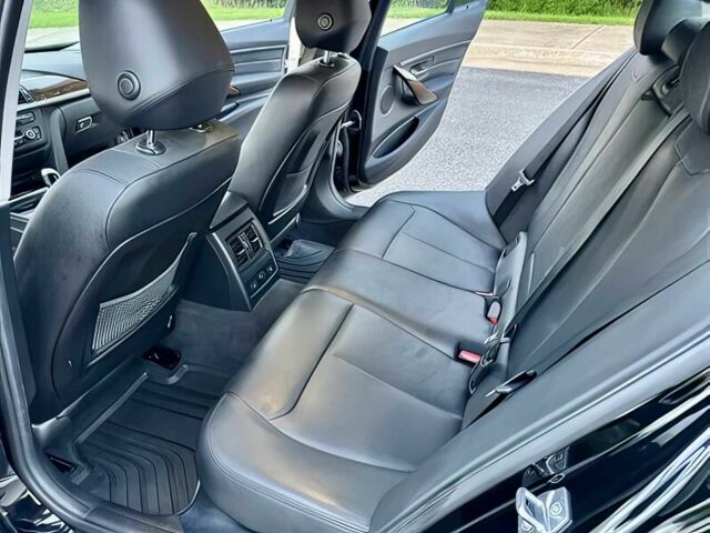 Чорний БМВ 3 Серія, об'ємом двигуна 2 л та пробігом 80 тис. км за 7000 $, фото 9 на Automoto.ua