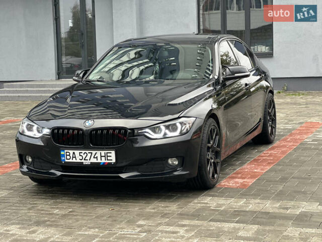 БМВ 3 Серия 2015 в Черкассах на Automoto.ua Черный БМВ 3 Серия, объемом двигателя 2 л и пробегом 147 тыс. км за 14999 $, фото 2 на Automoto.ua