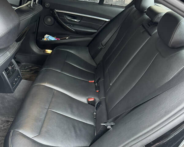 Черный БМВ 3 Серия, объемом двигателя 3 л и пробегом 224 тыс. км за 22300 $, фото 5 на Automoto.ua