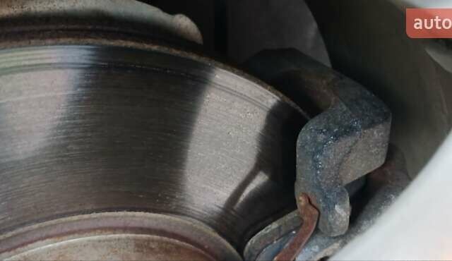 Чорний БМВ 3 Серія, об'ємом двигуна 2 л та пробігом 151 тис. км за 14700 $, фото 23 на Automoto.ua