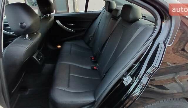 Чорний БМВ 3 Серія, об'ємом двигуна 2 л та пробігом 151 тис. км за 14700 $, фото 15 на Automoto.ua
